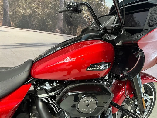 Harley-Davidson Road Glide - Afbeelding 9 van 11