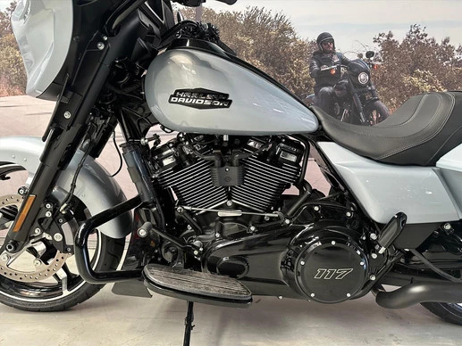 Harley-Davidson Street Glide - Afbeelding 5 van 12