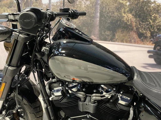 Harley-Davidson Fat Bob - Afbeelding 6 van 12