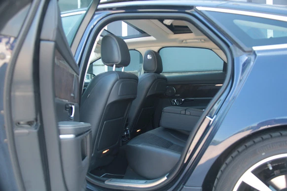 Jaguar XJ - Afbeelding 7 van 30