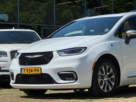 Chrysler Pacifica - Afbeelding 2 van 28