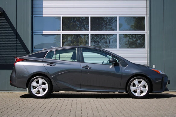 Toyota Prius - Afbeelding 2 van 30