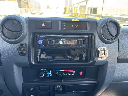 Toyota Land Cruiser - Afbeelding 17 van 19