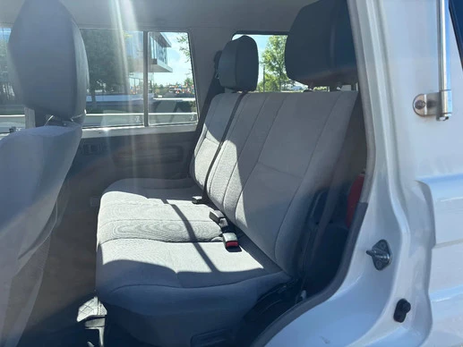 Toyota Land Cruiser - Afbeelding 8 van 18