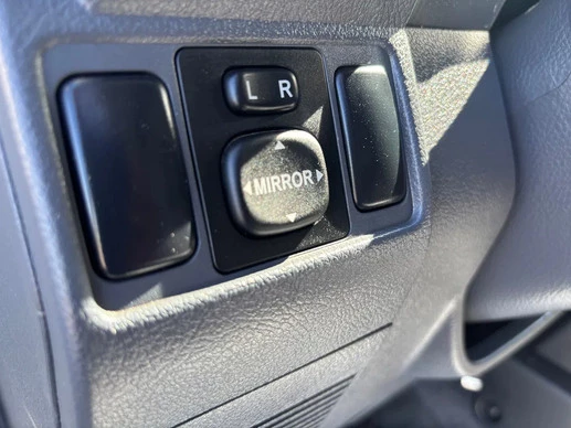 Toyota Land Cruiser - Afbeelding 13 van 18