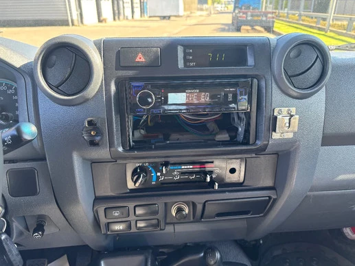 Toyota Land Cruiser - Afbeelding 16 van 18