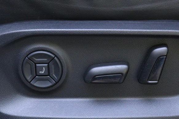 Volkswagen Touareg - Afbeelding 26 van 30