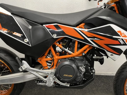 KTM 690 - Afbeelding 6 van 17
