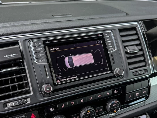 Volkswagen Caravelle - Afbeelding 10 van 30