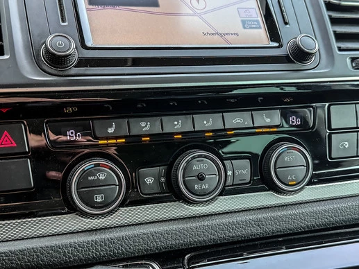 Volkswagen Caravelle - Afbeelding 11 van 30