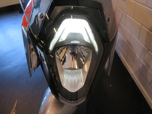 KTM 1290 - Afbeelding 14 van 15