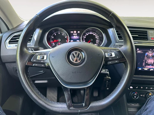 Volkswagen Tiguan - Afbeelding 20 van 27
