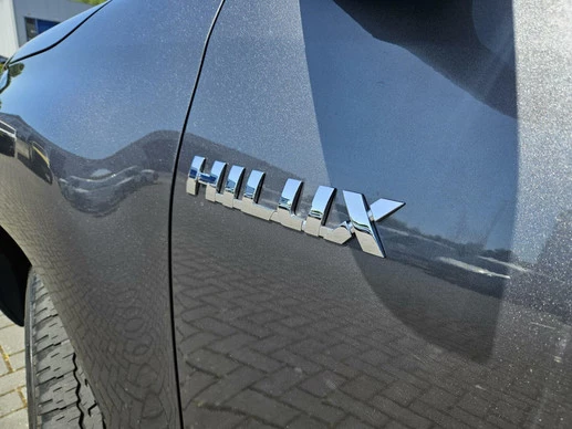 Toyota Hilux - Afbeelding 24 van 30
