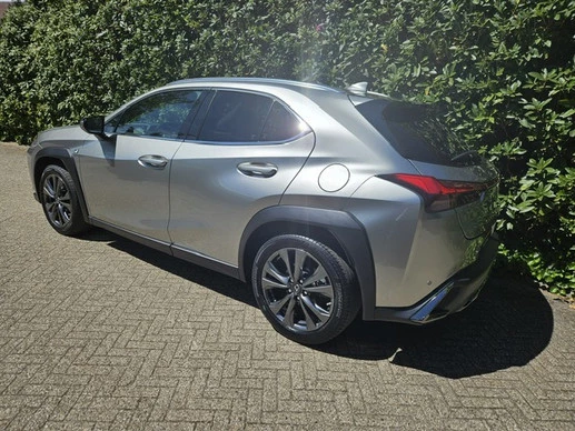 Lexus UX - Afbeelding 6 van 25