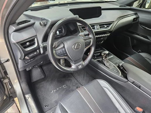 Lexus UX - Afbeelding 8 van 25