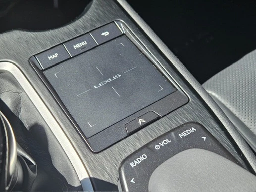 Lexus UX - Afbeelding 20 van 25