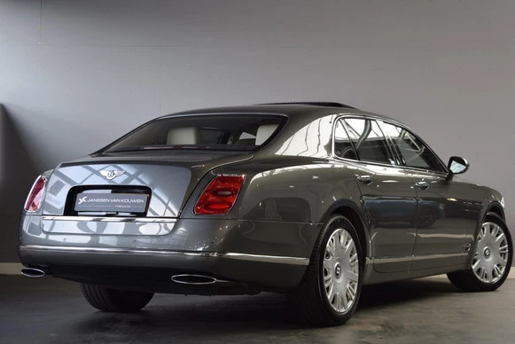 Bentley Mulsanne - Afbeelding 4 van 30
