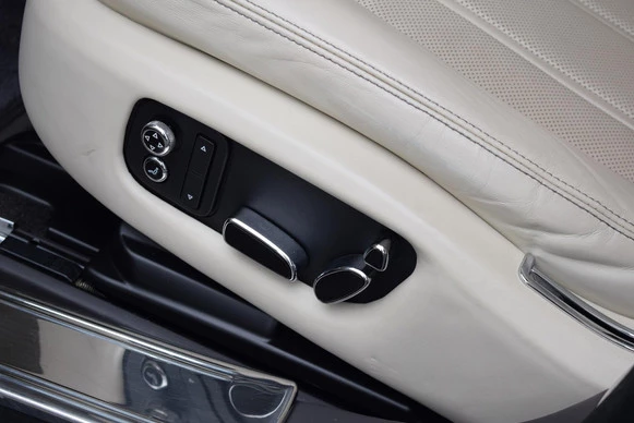 Bentley Mulsanne - Afbeelding 14 van 30