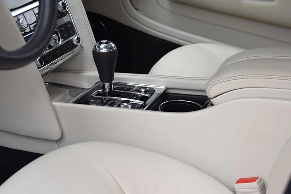 Bentley Mulsanne - Afbeelding 16 van 30