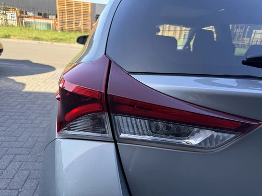 Toyota Auris - Afbeelding 12 van 30