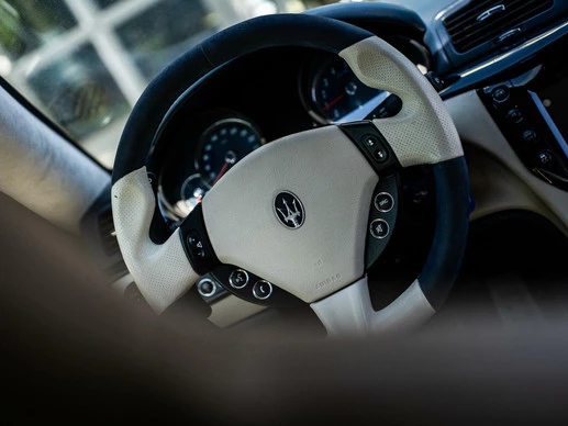 Maserati GranTurismo - Afbeelding 19 van 30
