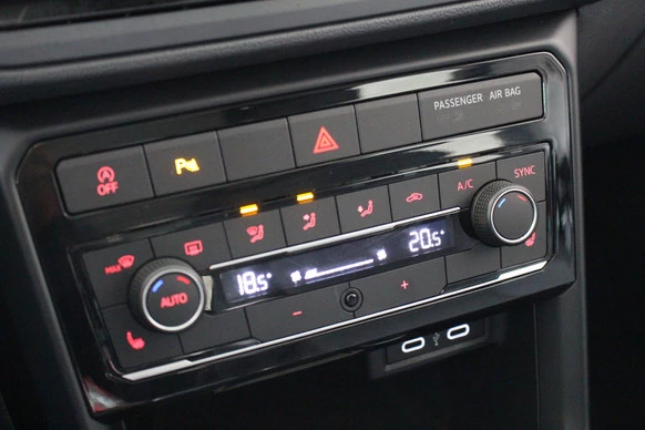 Volkswagen T-Cross - Afbeelding 17 van 19