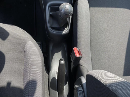 Toyota Aygo - Afbeelding 24 van 30