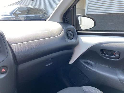 Toyota Aygo - Afbeelding 26 van 30