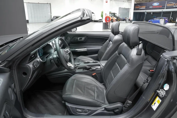 Ford Mustang - Afbeelding 23 van 30