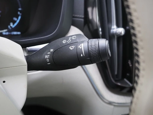 Volvo XC60 - Afbeelding 25 van 30