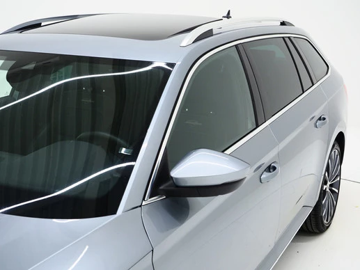 Škoda Superb - Afbeelding 13 van 30