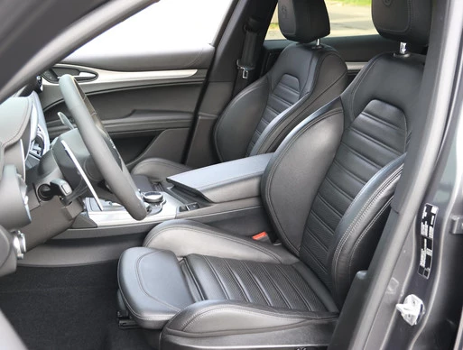 Alfa Romeo Stelvio - Afbeelding 12 van 30