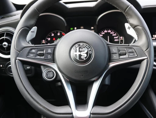Alfa Romeo Stelvio - Afbeelding 28 van 30