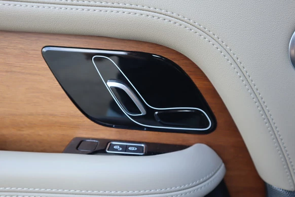 Land Rover Range Rover - Afbeelding 17 van 30
