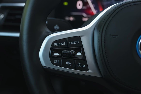 BMW i4 - Afbeelding 17 van 30