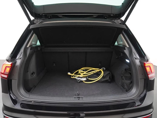 Volkswagen Tiguan - Afbeelding 25 van 30
