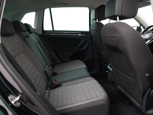Volkswagen Tiguan - Afbeelding 27 van 30
