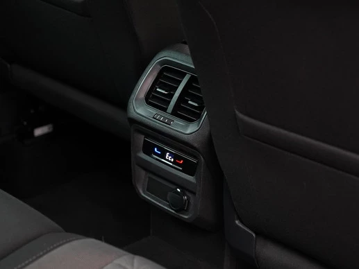 Volkswagen Tiguan - Afbeelding 28 van 30