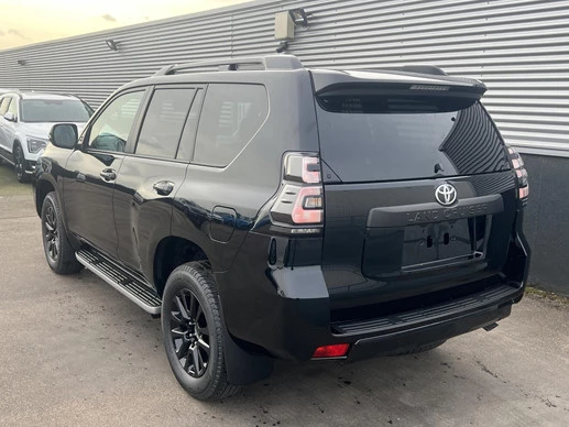 Toyota Land Cruiser - Afbeelding 7 van 13