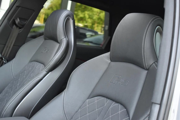 Audi RS4 - Afbeelding 14 van 30