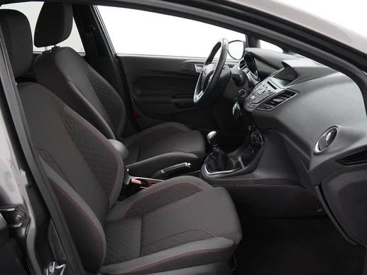 Ford Fiesta - Afbeelding 3 van 30