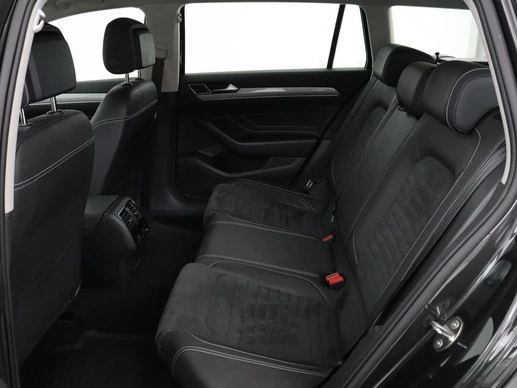 Volkswagen Passat - Afbeelding 8 van 30