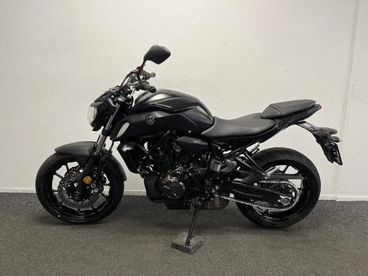 Yamaha MT 07 - Afbeelding 9 van 12