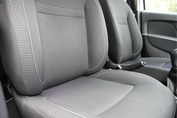 Dacia Logan - Afbeelding 13 van 22