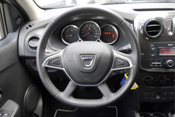 Dacia Logan - Afbeelding 15 van 22