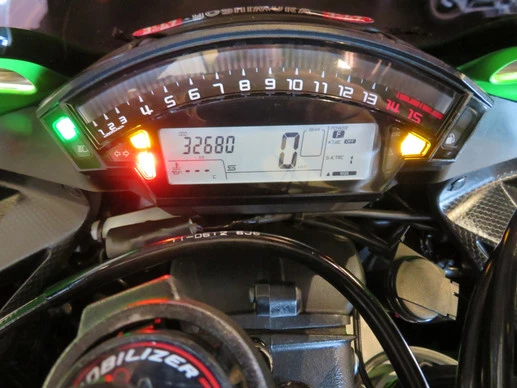 Kawasaki Ninja ZX - Afbeelding 11 van 14