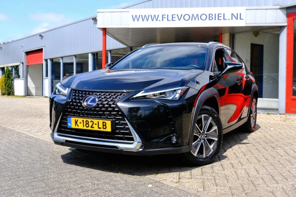 Lexus UX - Afbeelding 1 van 30