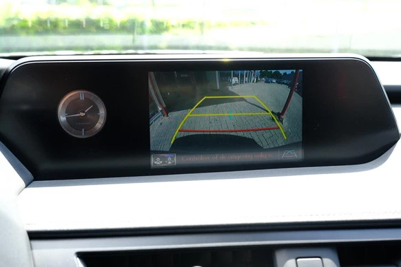 Lexus UX - Afbeelding 18 van 30