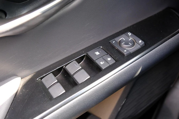 Lexus UX - Afbeelding 23 van 30