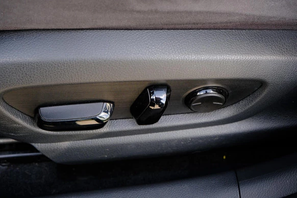 Lexus UX - Afbeelding 26 van 30